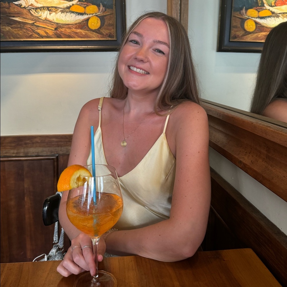 Meet your Posher, Caroline